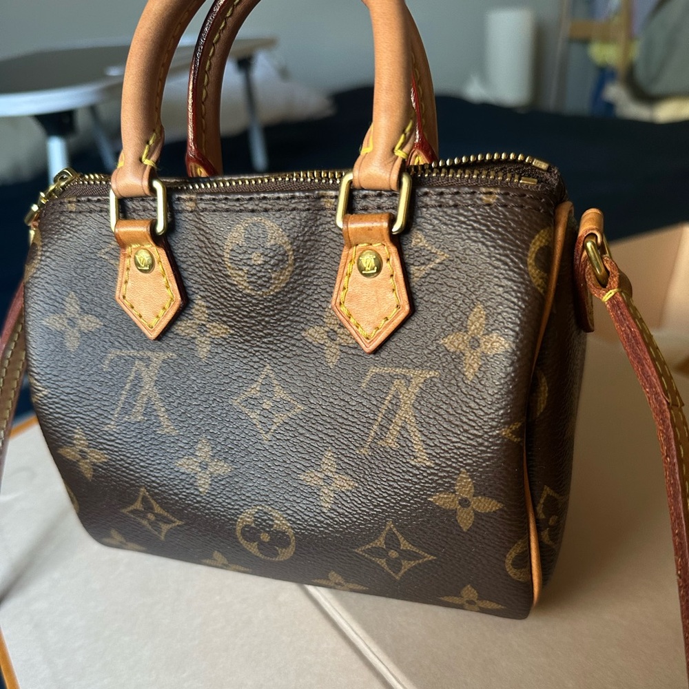 Louis Vuitton nano speedy (DISCONTINUED) - Picture 2 of 14
